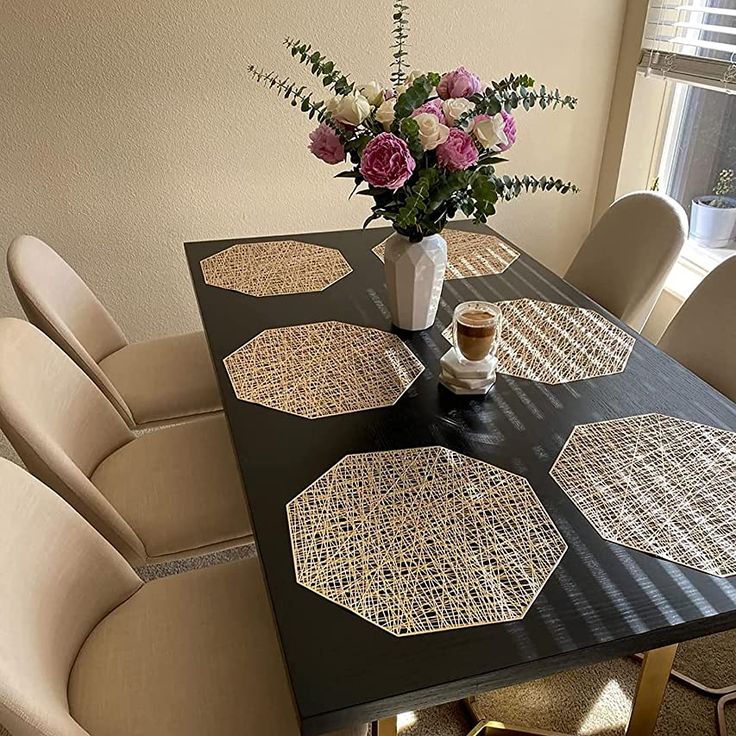 Elegant Designer Table Mat Set