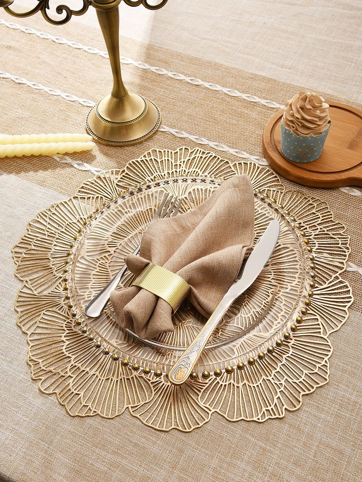 Elegant Designer Table Mat Set
